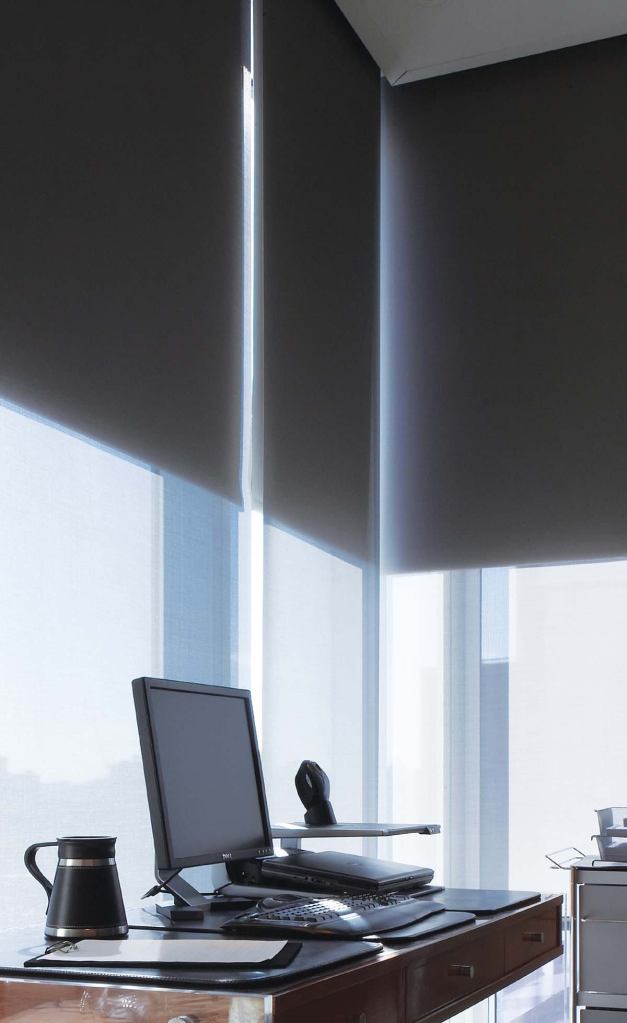 Sivoia manual shades

Lutron

www.lutron.com

Converts from manual to electronic control at any time



Suitable for residential or commercial applications



Manual control can be repositioned on site for bottom, front, or back chain drop



Manual clutch can be replaced with Sivoia QED roller shading system



Can be specified with full line of Lutron fabrics