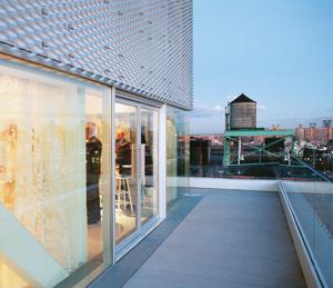 Terraces along the east and south sides of the museum's seventh floor multi-purpose event space allow full engagement with the city.
