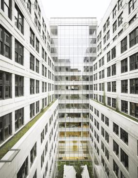 New curtain wall and floor connectivity