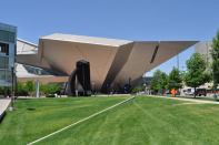 The Frederic C. Hamilton Building, an extension of the Denver Art Museum, was completed in 2006 by a team of Studio Daniel Libeskind and Davis Partnership Architects.