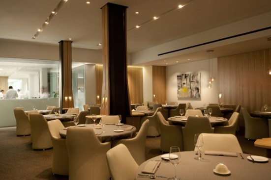 Grace+Restaurant+dining+room.