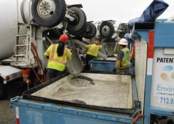 These self-contained
concrete chute wash-out systems that Skanska’s ERT team uses to recycle leftover concrete, filter, and reuse the water.
