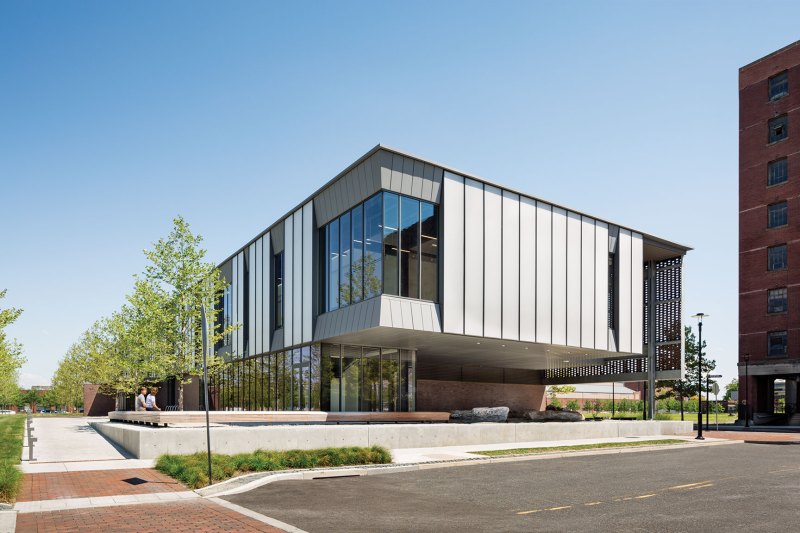 KieranTimberlake used Tally to compare the environmental impact of two cladding options for its design of the Consortium for Building Energy Innovation, in Philadelphia.
