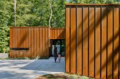 Corten® steel provides a modest, low-maintenance exterior (it will never need painting) that will eventually weather to blend into the natural setting.