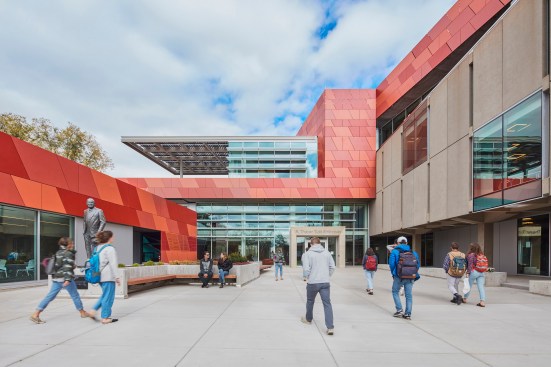 New entry plaza
