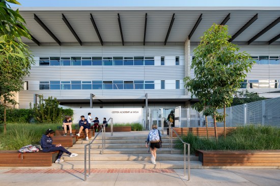 Main entrance 