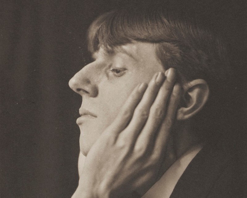 Detail of a portrait of Aubrey Beardsley by photographer Frederick Evans, circa 1894. Evans helped Beardsley get his first commission, to illustrate a new edition of Thomas Malory’s “Le Morte d'Arthur.”