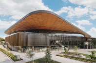 67,000 square feet of ALPOLIC/fr metal composite materials in three custom finishes adorn Austin's award-winning entertainment venuePhotography by Chase Daniel for ALPOLIC