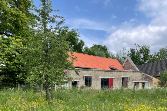 Pachtwoning house by Jo Taillieu Architecten.