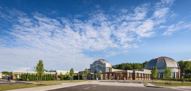 Project: The Temple-Tifereth Israel
Architect: Centerbrook Architects and Planners
Location: Beachwood, OH.
