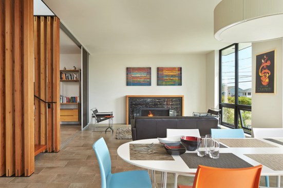 BLK LAB house. West Seattle, Washington.Image license: Patano Studio Architecture.© Copyright 2015 Benjamin Benschneider All Rights Reserved. Usage may be arranged by contacting Benjamin Benschneider Photography. Email: bbenschneider@comcast.net or phone: 206-789-5973.