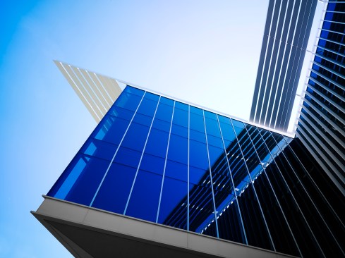 The west facing facades do not require solar shades


