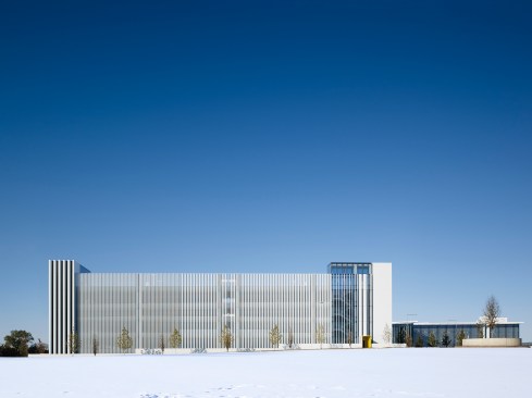 White parking – the color of snow
