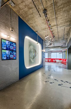 Elevator lobby