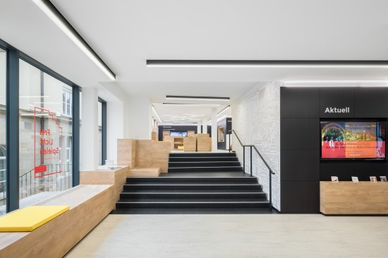 staircase as connecting element between the two retail spaces