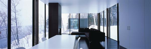 Plenty of built-in storage helps keep the interiors looking pristine.