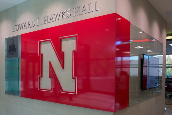 Howard L. Hawks Hall
Howard L. Hawks Hall opened in August 2017 and is the new home for the University of Nebraska-Lincoln’s College of Business. Created by Nashville-based experiential design firm Advent, storytelling displays throughout the facility reinforce the College of Business’ mission to educate and mold the next generation of business leaders and set the backdrop for high-impact research. 
