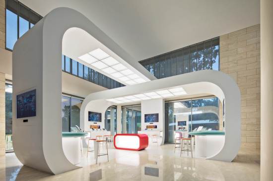 Global Technology Company Lobby Showcase by REMIGER DESIGN