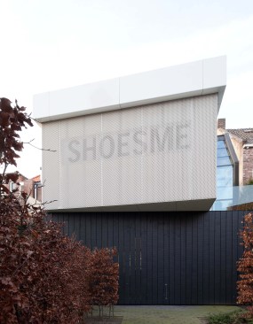 Shoebox detail