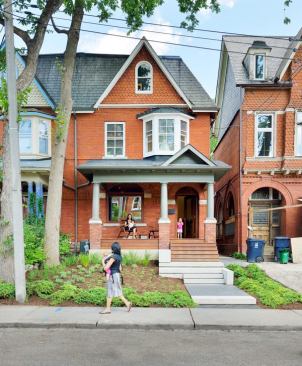 Renovated+exterior.