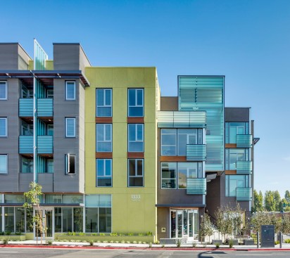 Parc on Powell Apartments, Emeryville, CaliforniaArchitects - Kava Massih