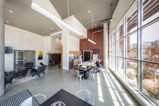 Parc on Powell Apartments, Emeryville, CaliforniaArchitects - Kava Massih
