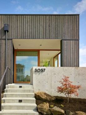 BLK LAB house. West Seattle, Washington.Image license: Patano Studio Architecture.© Copyright 2015 Benjamin Benschneider All Rights Reserved. Usage may be arranged by contacting Benjamin Benschneider Photography. Email: bbenschneider@comcast.net or phone: 206-789-5973.