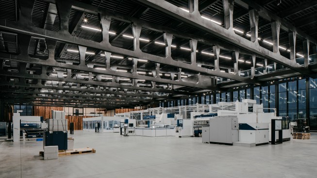  Machine showroom hall, with second-floor control center at rear