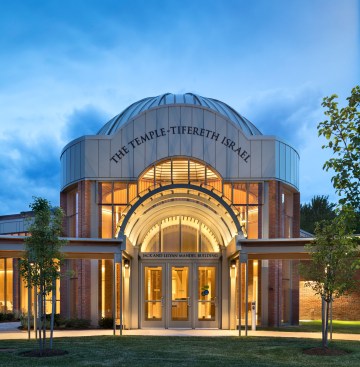 Project: The Temple-Tifereth Israel
Architect: Centerbrook Architects and Planners
Location: Beachwood, OH.