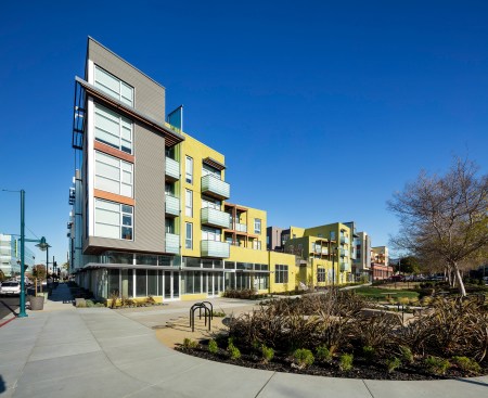 Parc on Powell Apartments, Emeryville, CaliforniaArchitects - Kava Massih