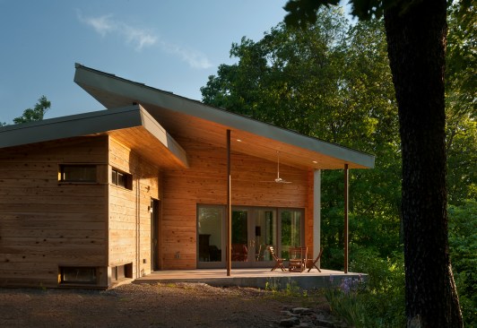 GriD Ridge House_view from east