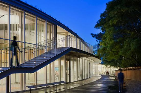 Brooklyn Botanic Gardens Visitor Center, Brooklyn, N.Y., by Weiss/Manfredi Architects.