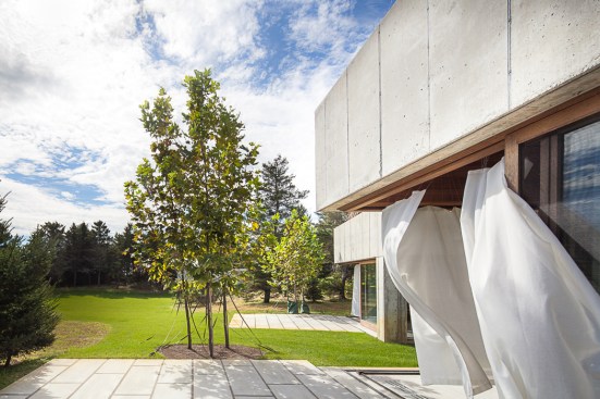 East+House%2c+Peter+Rose+%2b+Partners%2c+Chilmark%2c+Mass.