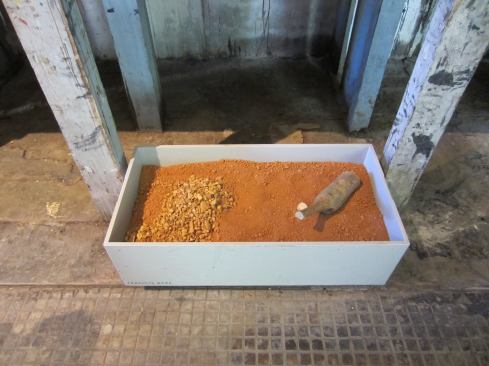 In Francis K&eacute;r&eacute;'s box, the Berlin-based architect placed red soil from his native country of Burkina Faso.