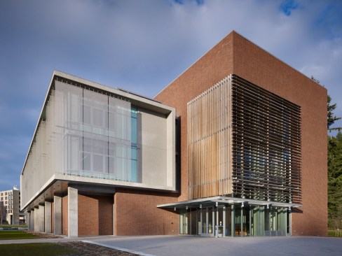 Architectural photography of the Academic Instructional Center (AIC) at Western Washington University. Clients: Coughlin Porter Lundeen, Dawson Construction, OPSIS Architecture and NAC Architecture. Photographed, 2009_04,03,04,07© Benjamin Benschneider All Rights Reserved. Usage may be arranged by contacting Benjamin Benschneider Photography. E-mail: bbenschneider@comcast.net or phone 206-789-5973