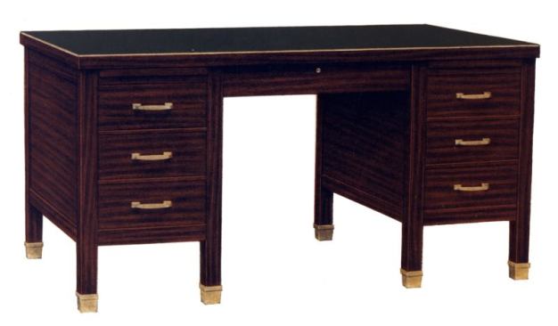 In 1915,&nbsp;Metal Office Furniture Co. debuted its first desk, the 601 (shown). Designed for the Customs House Tower, Boston's first skyscraper, the steel desk met the U.S. government's new specs for office furniture made of metal instead of wood.