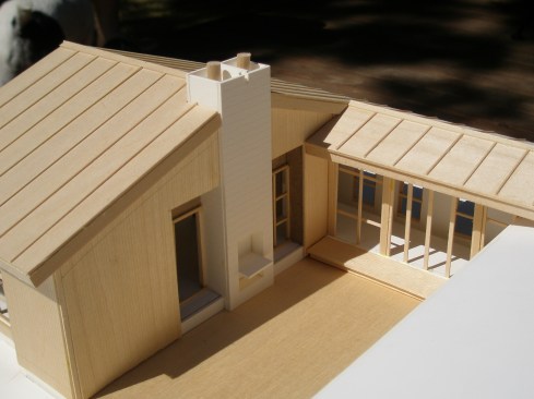GriD Courtyard House_model photograph