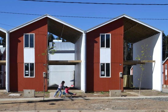 Villa Verde Housing in Constituci&oacute;n, Chile