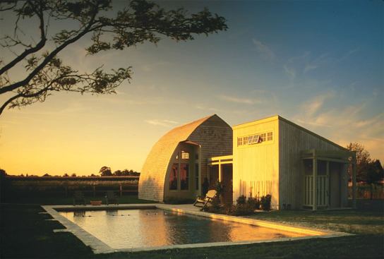 Inspired by the clients’ love of potato barns, Wedlick designed a wishbone-shaped structure artfully poised between grand and modest, formal and informal. It’s a clever solution to Sagaponack, N.Y.’s hybrid identity as a rural community and upscale weekend destination.