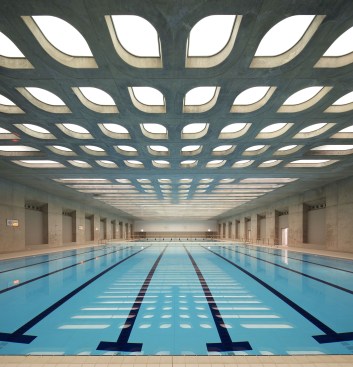 An auxiliary warm-up pool.
