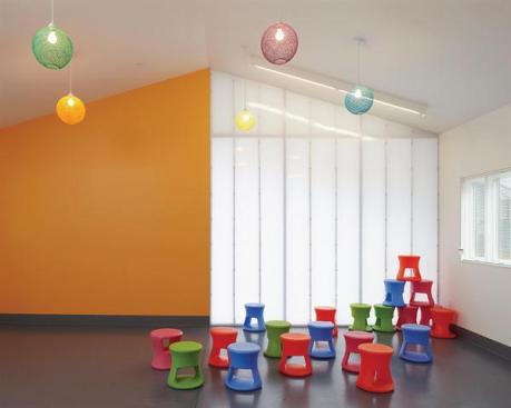 Play+%2f+meeting+room.