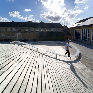 Curving+bench.