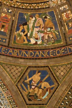 Rafael Guastavino, Jr. and Hildreth Mei&egrave;re collaborated on the tile murals in the Nebraska State Capitol by architect Bertram Goodhue (1931).