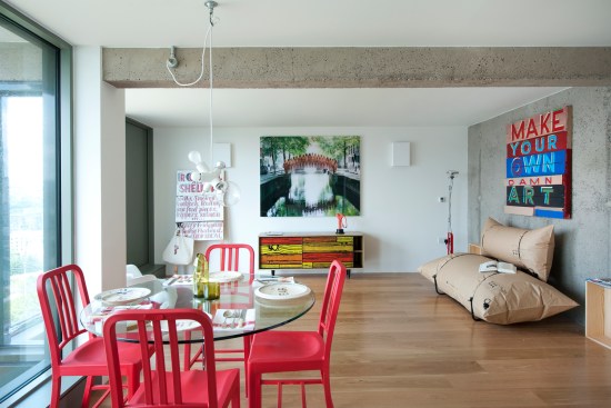 Renovated+interior.