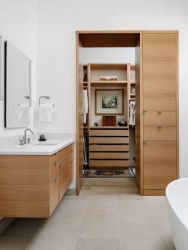 Principal Closet