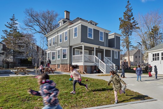 Gray House
Robert Benson