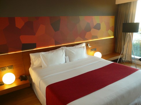 Room 04