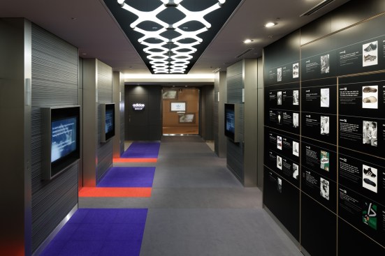 Elevator+hall
