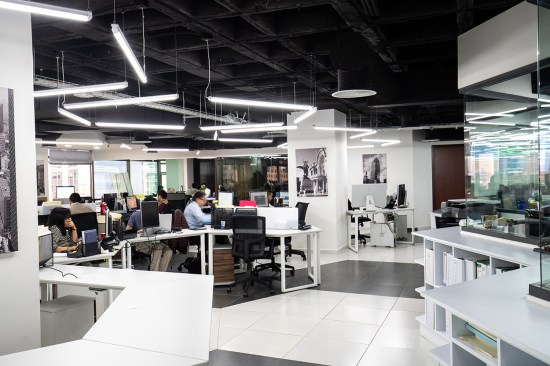 Oficinas Corporativas SF SYSTEMS - SPAZI Funcion Arquitectonica