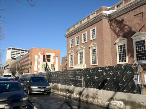 Fogg entrance along Quincy Street, with the Harvard University Graduate School of Design’s Gund Hall in the distance.